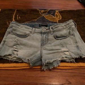 Express shorts